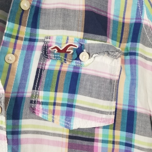 Hollister Flannel Long Sleeved Collared Shirt. Size XS. Dual Front Pockets. - Picture 2 of 6
